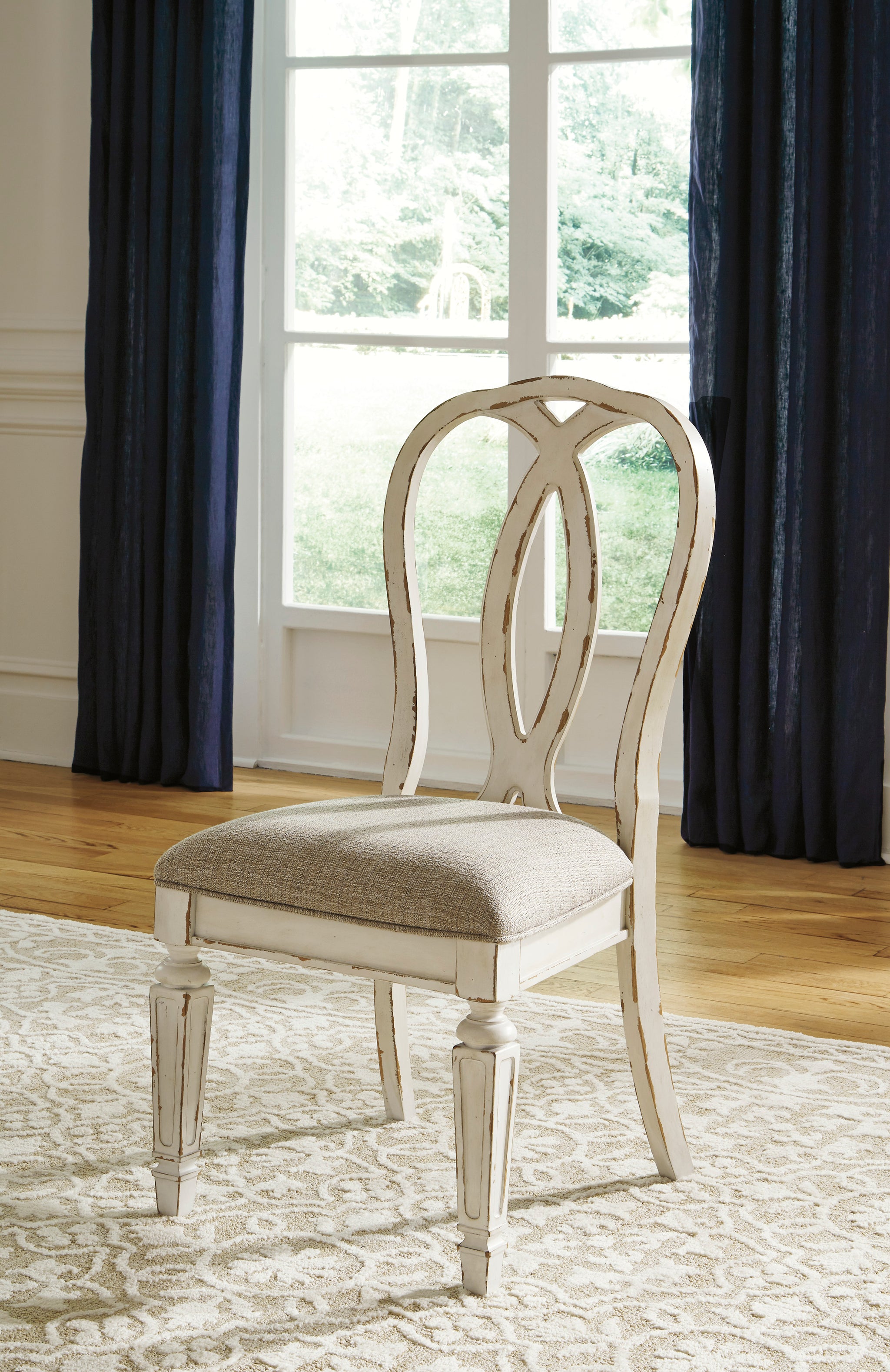 Realyn Dining Side Chair (Set of 2) - Chipped White