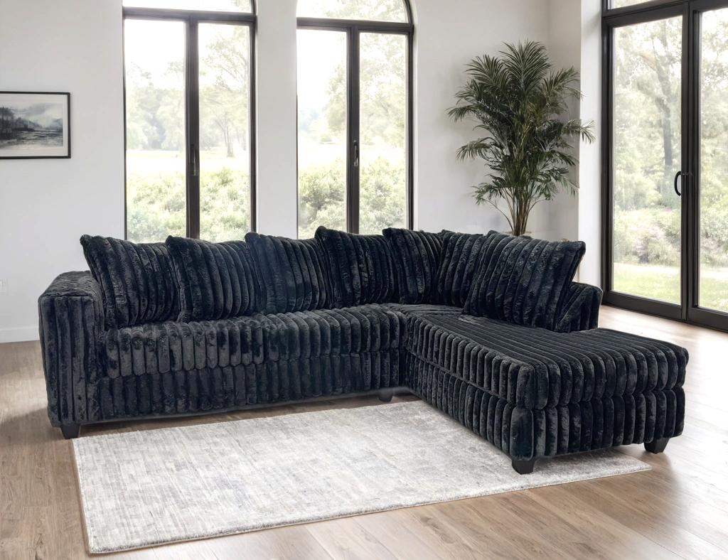 HH Sectional - Black