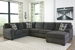 Ballinasloe 3-Piece Sectional with Right Facing Chaise - Smoke
