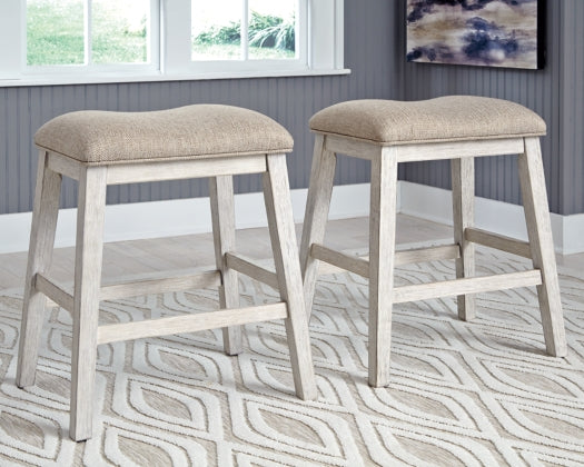 Skempton Upholstered Stool (2/CN)