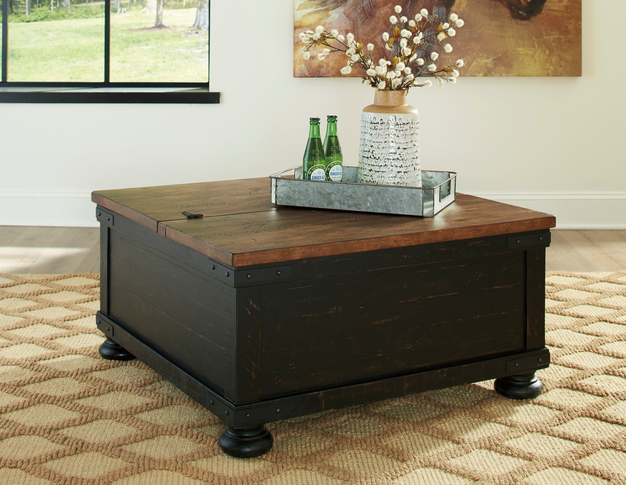 Valebeck Lift Top Cocktail Table - Black/Brown