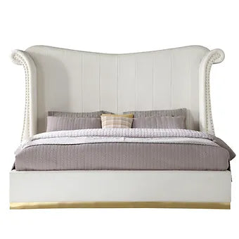 Leslie Cream 66"H