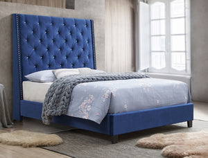 Chantilly Upholstered Bed